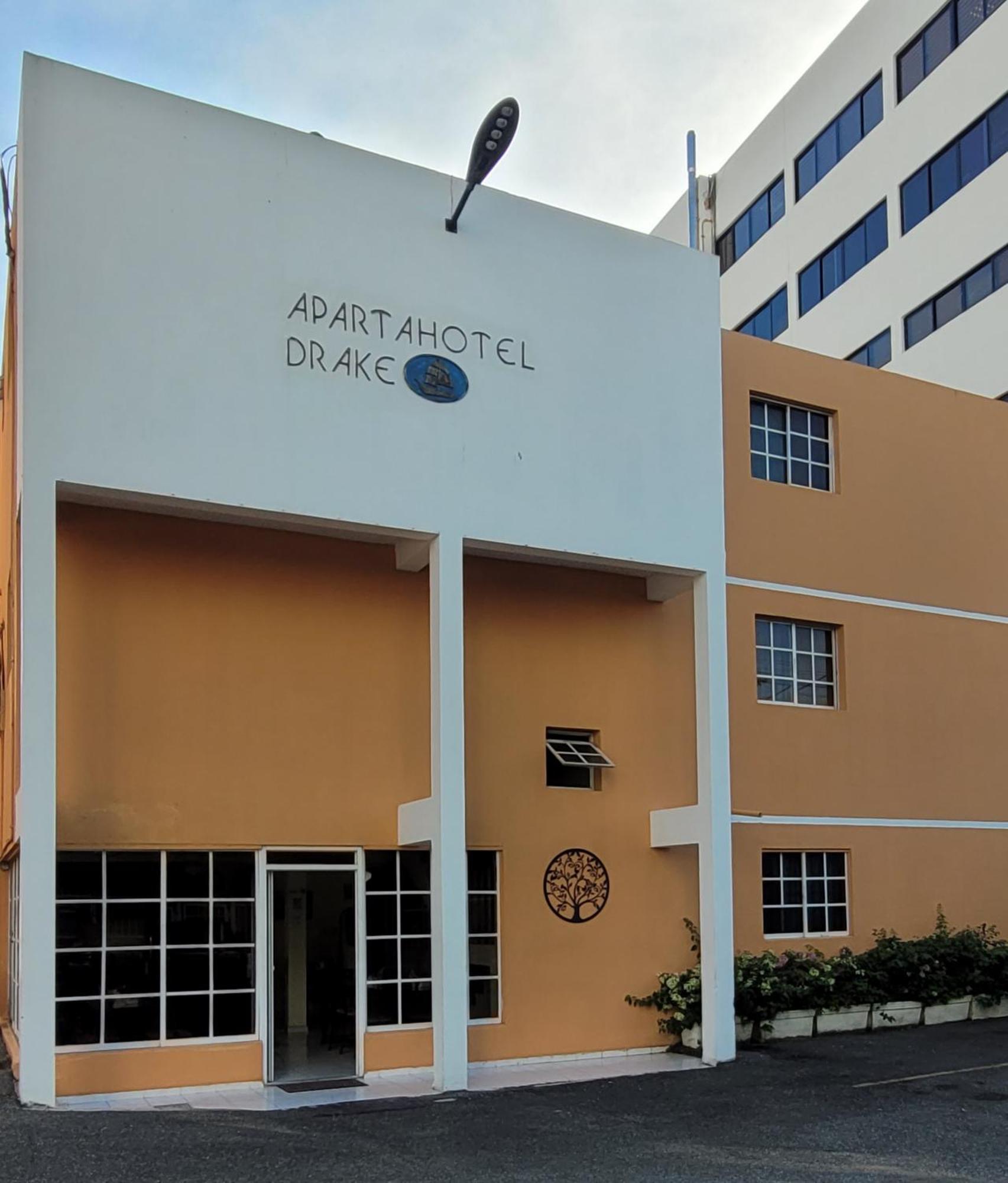 Drake Piantini Santo Domingo Aparthotel Exterior foto